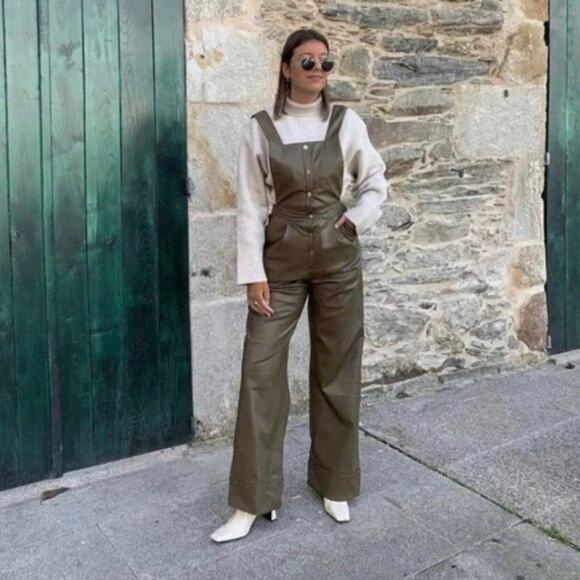 ZARA BLOGGER FAVORITE FAUX LEATHER LONG JUMPSUIT KHAKI - Picture 2 of 12